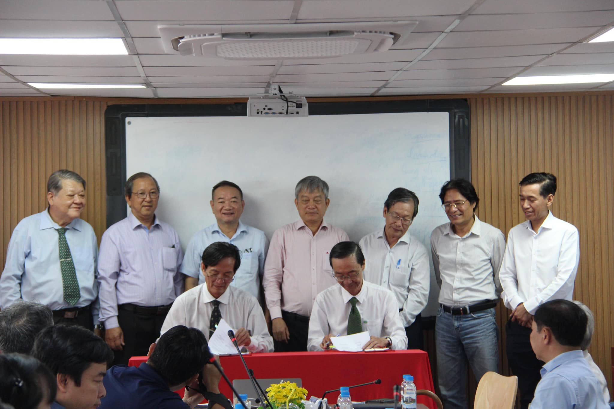 LTG ký kết Thỏa thuận Hợp tác và vinh dự nhận Giấy khen của Hội Giáo dục Nghề nghiệp Tp.HCM.